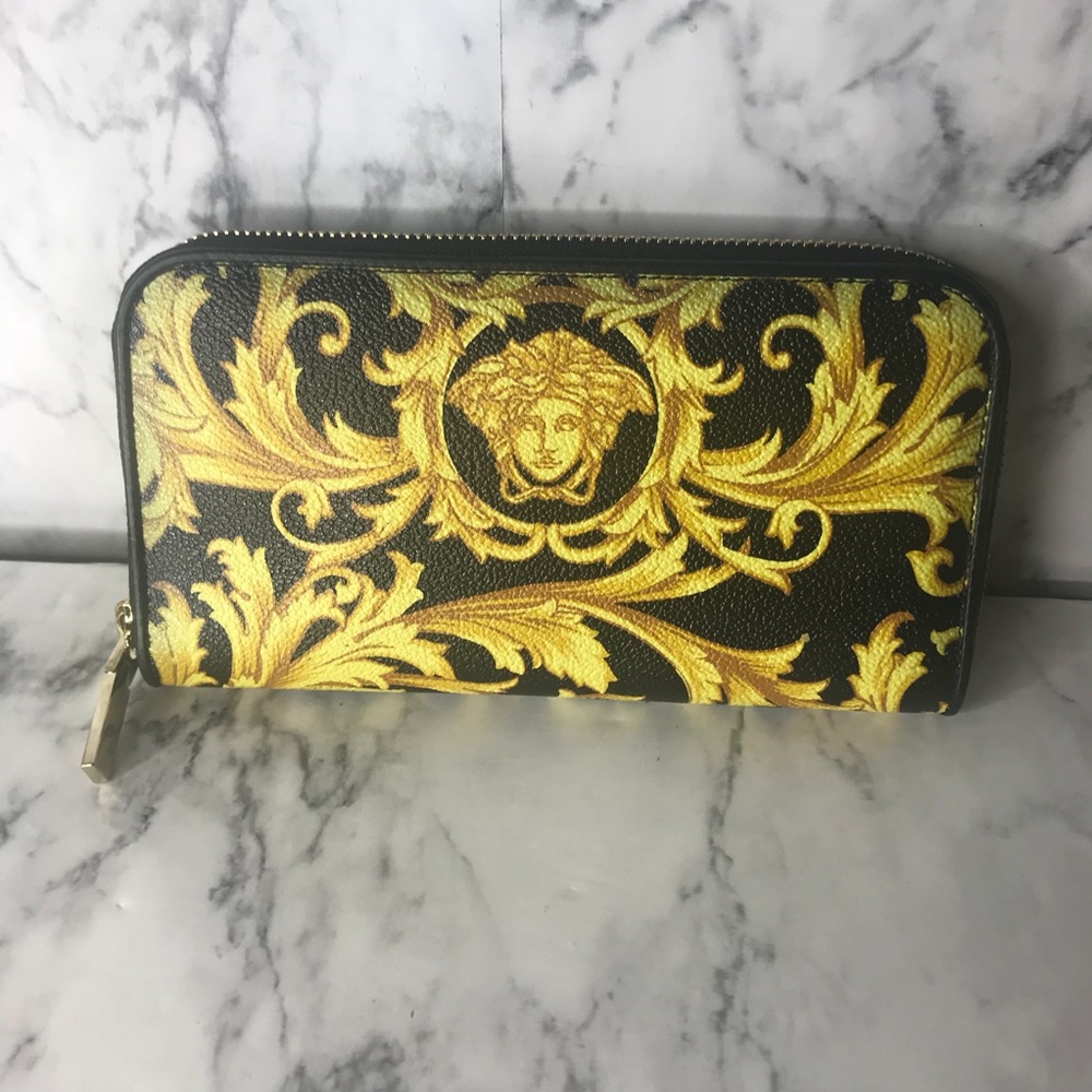 Versace Barrocco  Medusa ZIP Around wallet
